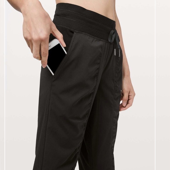 Lululemon Dance Studio Jogger *29” - Picture 8 of 8